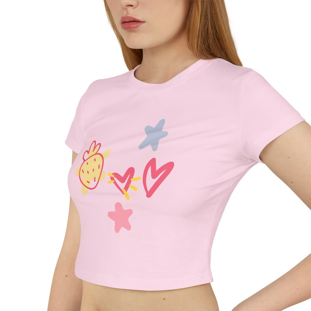 Cute Doodle Hearts & Pineapple Crop Tee — Women's Baby Tee
