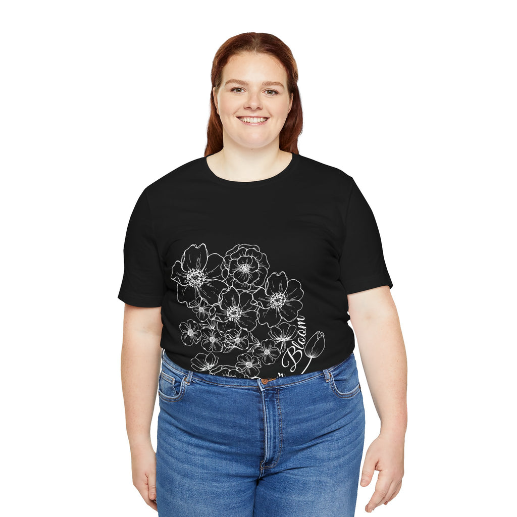 Floral "Coeur Bloom" Tee — Lavender Line Art Flower T-Shirt