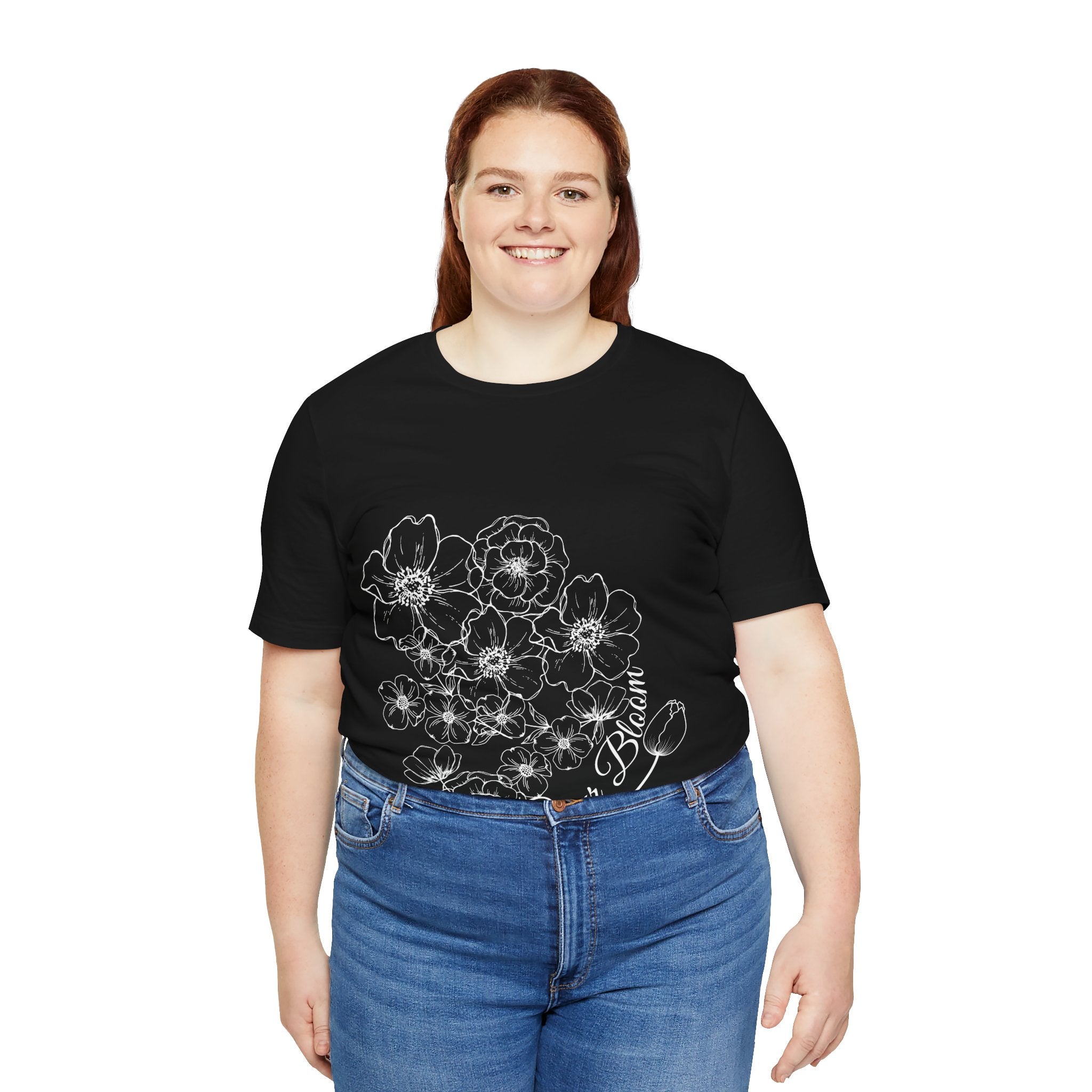 Floral "Coeur Bloom" Tee — Lavender Line Art Flower T-Shirt